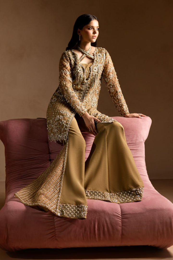 Maria Osama Khan - Sabahat - JACKET & BOTCUT PANT - HAZEL WOOD - ORGANZA & PK RAWSILK - 4 Piece