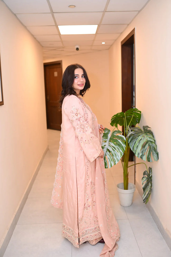 Mina Muse Khwaab Suit Pink 3 Piece