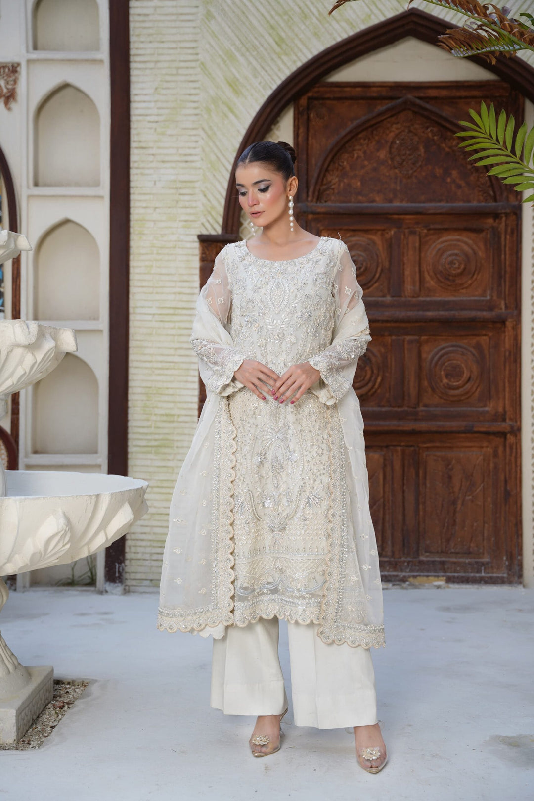 Mina Muse Lyric Suit Ivory 3 Piece