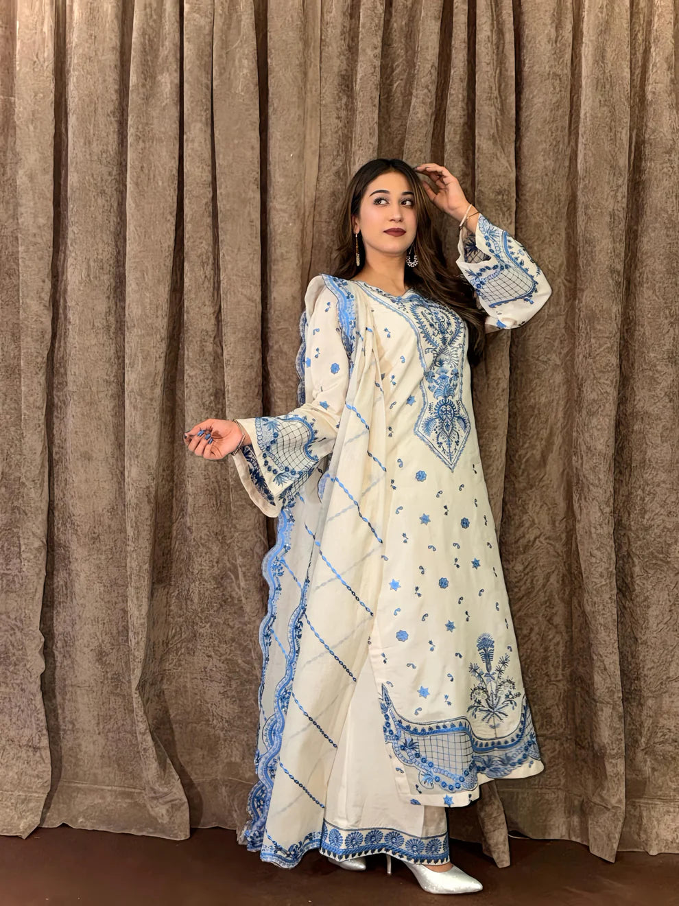 Mina Muse Noor Suit Ivory / Cream 3 Piece