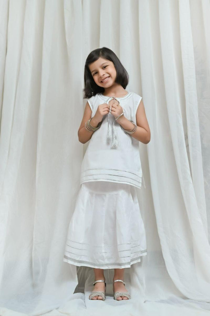 Mom4Little white Motia Lehnga - 2 piece set