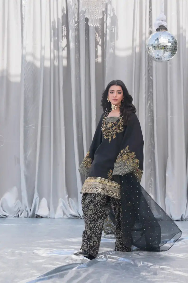 Musferah Saad - Midnight bloom - Black - Tissue Silk & Organza - 3 Piece