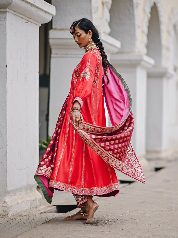 Sanam Chaudhri NEETA Red 2 Piece