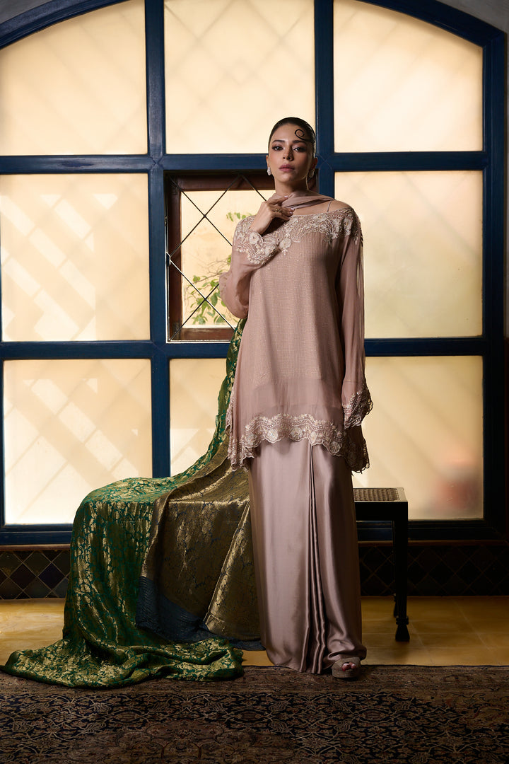 Maheen Khan - Venetian Lace  - DUSTY PINK - BLENDED SILK - 3 Piece