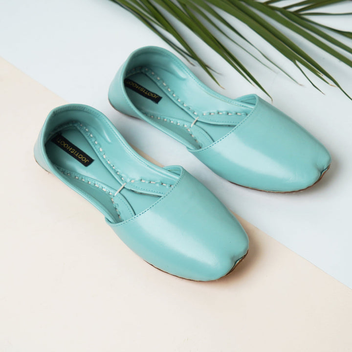 JootiShooti - Powder Blue Nawabi Khussa