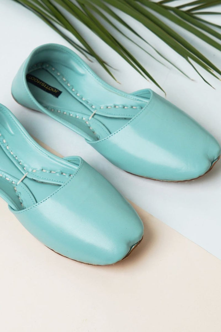 JootiShooti - Powder Blue Nawabi Khussa