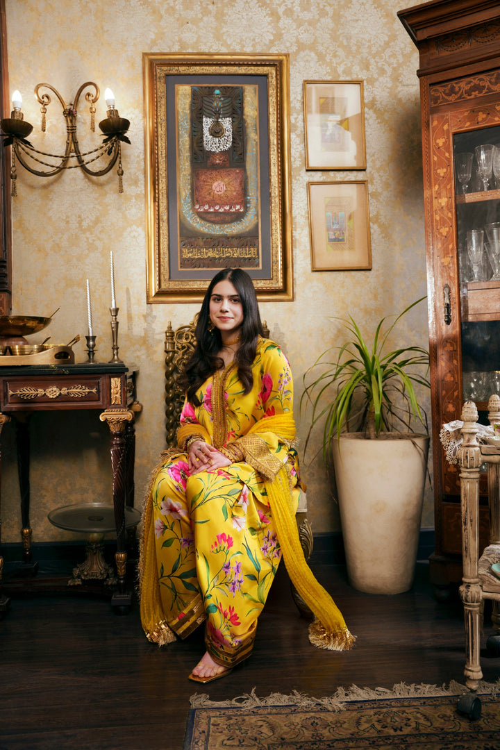 Nilofer Shahid - Aaiza Silk - Yellow - 3 Piece