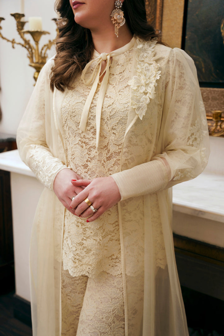 Nilofer Shahid - Areej Organza - Off White - 3 Piece