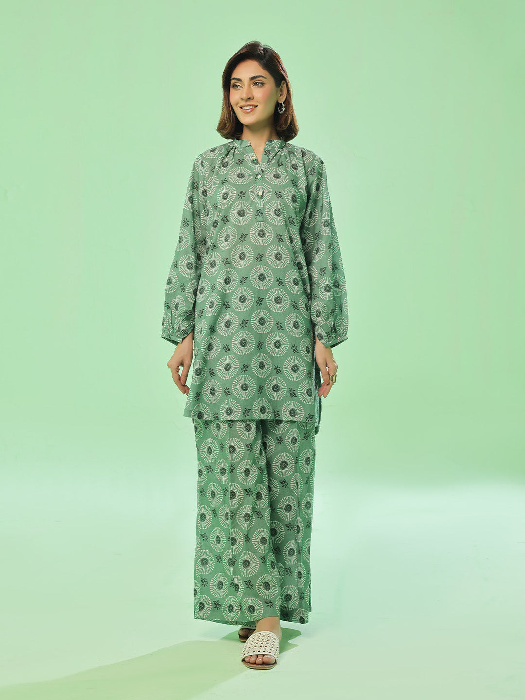 Oaks - Lawn Printed Unstitch Suit For Women - Green - 2 Piece