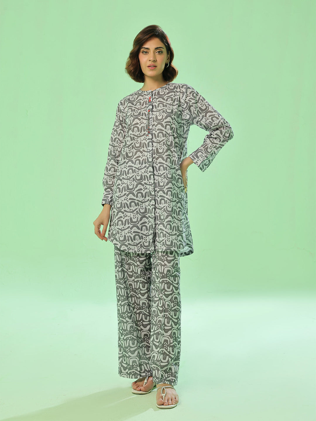 Oaks - Lawn Printed Unstitch Suit For Women - Light Grey - 2 Piece
