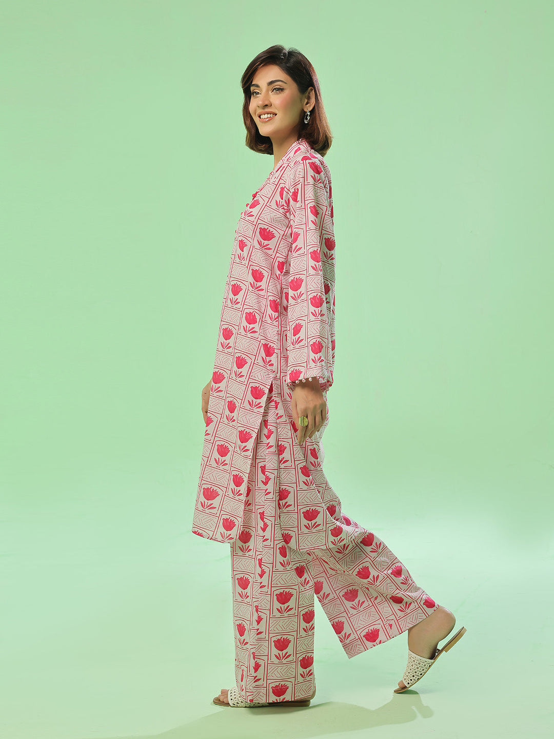 Oaks - Lawn Printed Unstitch Suit For Women - Pink - 2 Piece