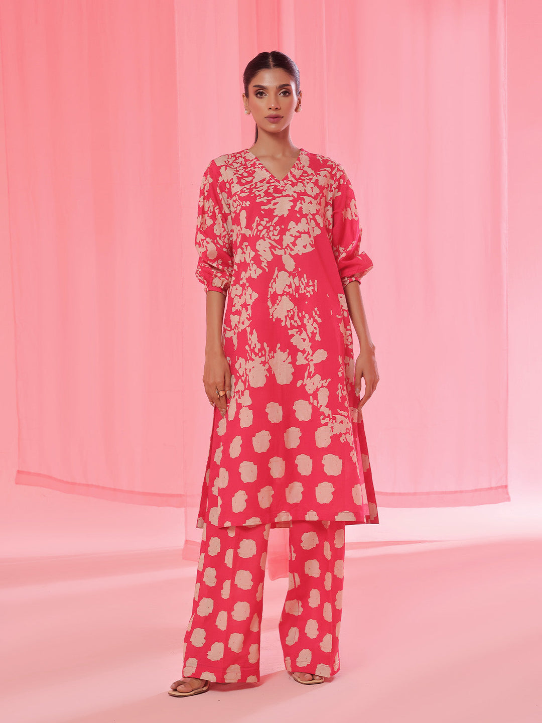Oaks - Lawn Printed Unstitch Suit For Women - Red - 2 Piece