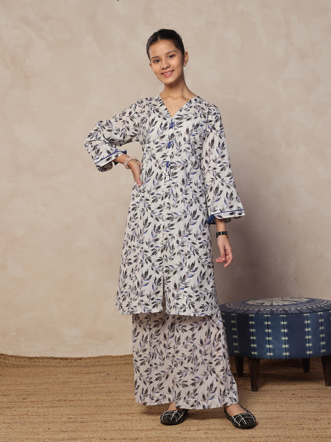 Oaks - Printed Pret Shirt Trouser Lawn White & Black  - 2 Piece
