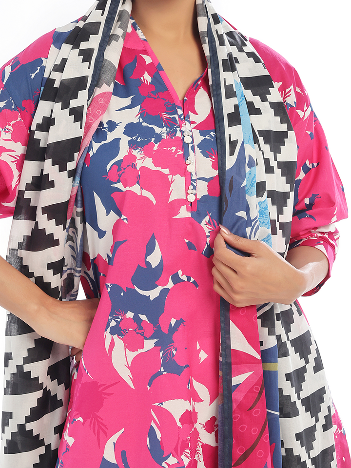 Oaks - Printed Pret & Unstitched Suit Swiss Lawn Pink - 3 Piece