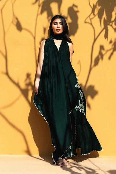 Sania Maskatiya - Ola Velvet,Rawsilk Suit For Women - Bottle Green 3 Piece