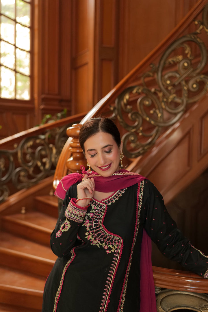 Omal by Komal - Taaj - Black - Lawn & Chiffon - 3 Piece