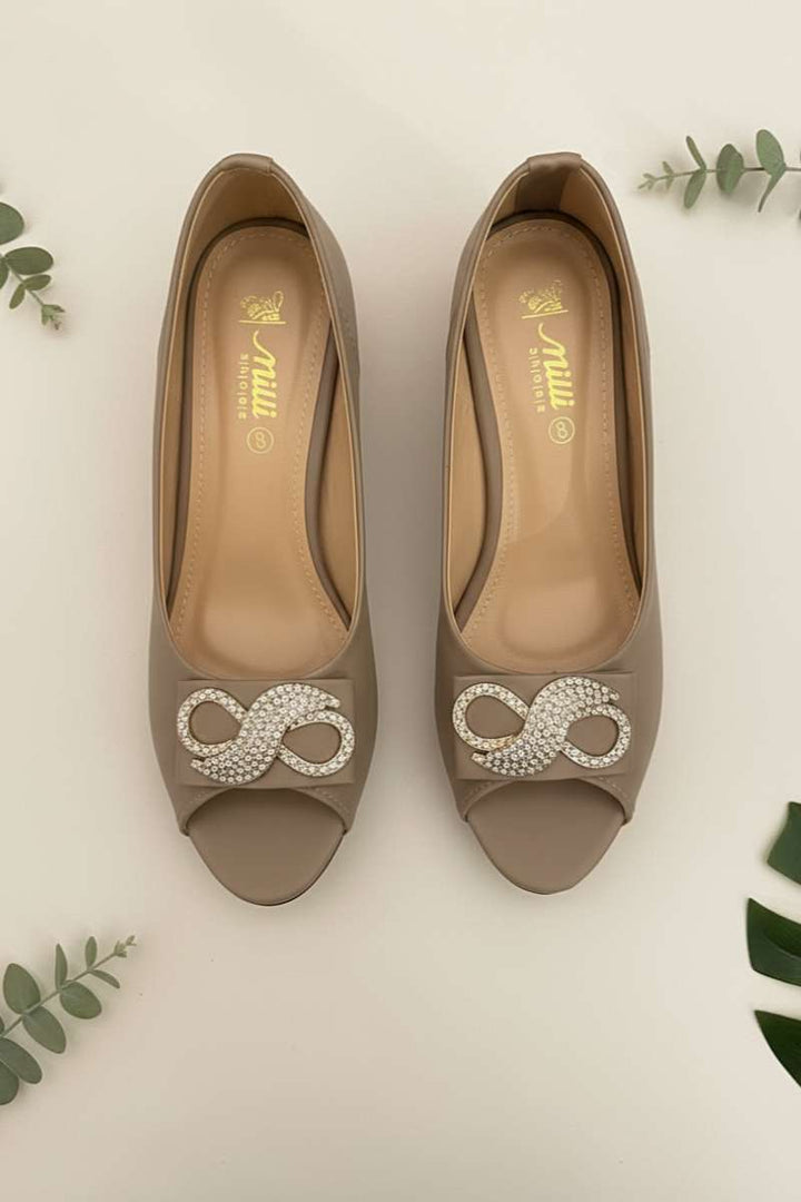 Milli Shoes - Peep Toe Wedge Heel - Beige