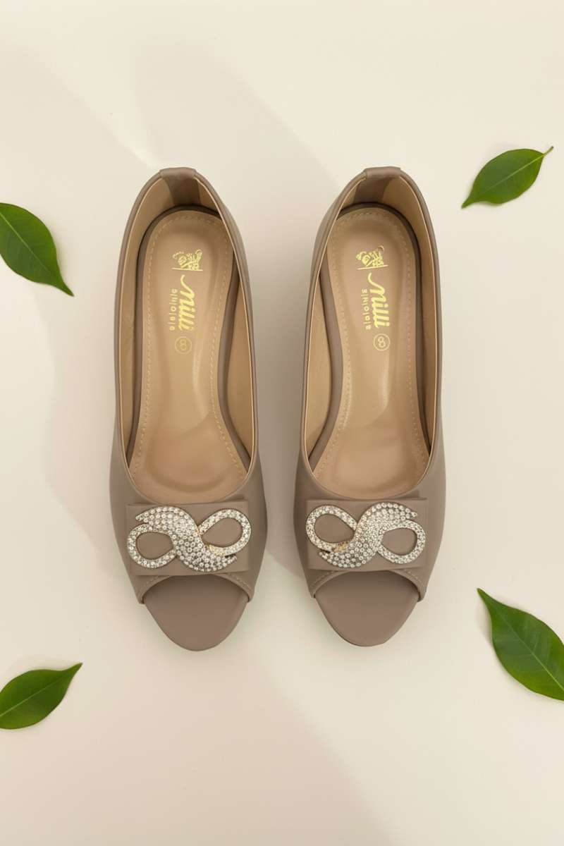 Milli Shoes - Peep Toe Wedge Heel - Beige