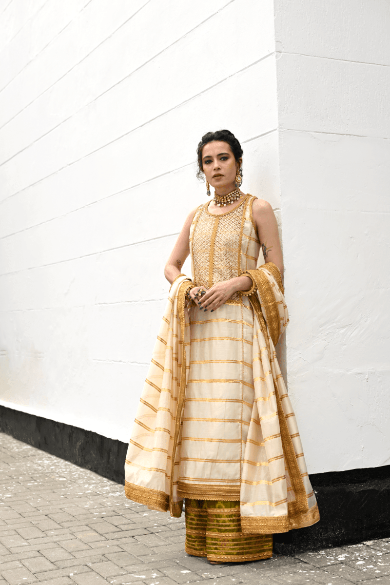 Pinktree - Dunyazad - Katan Silk - Pure Ivory and gold  - 3 Piece