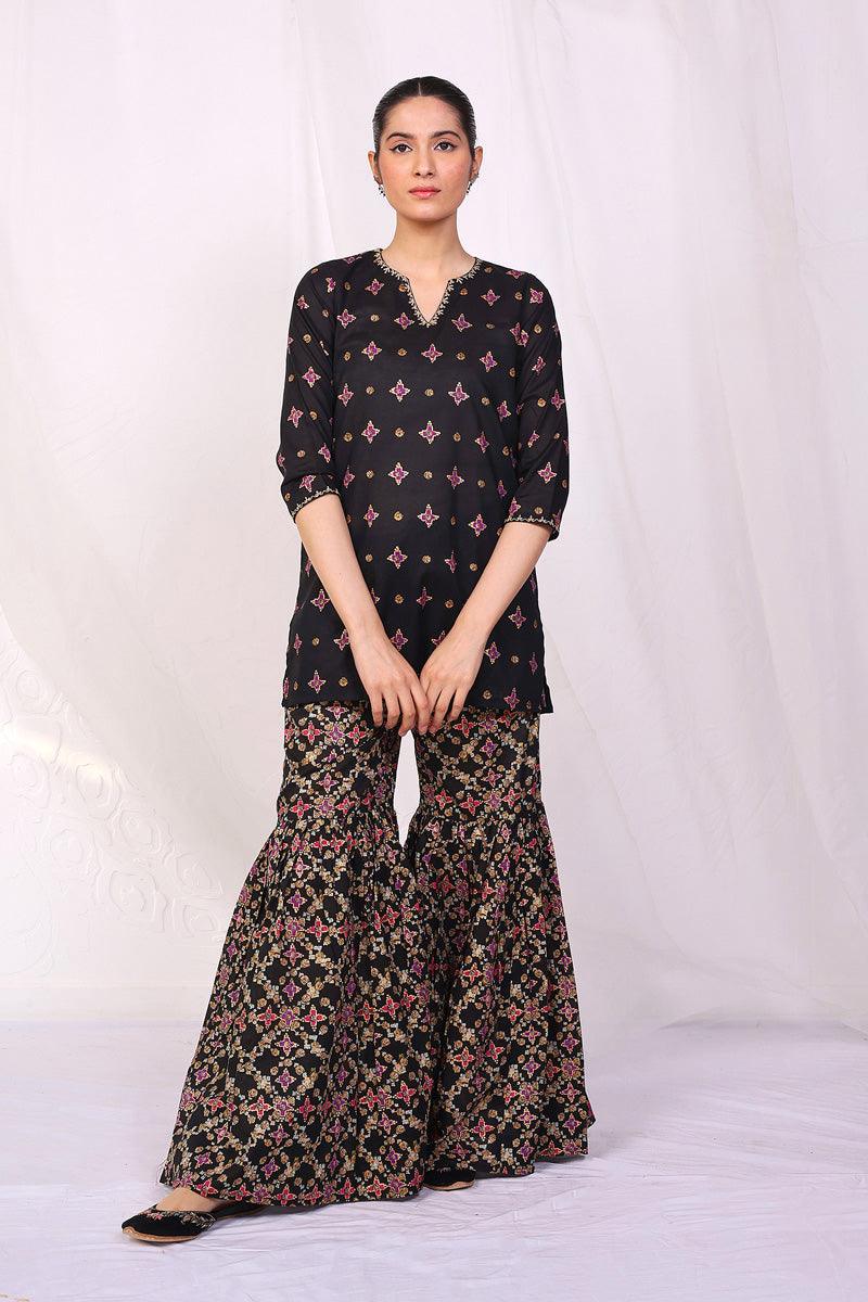 Generation - Zarnigar Gharara Set - Black - Lawn - 2 Piece
