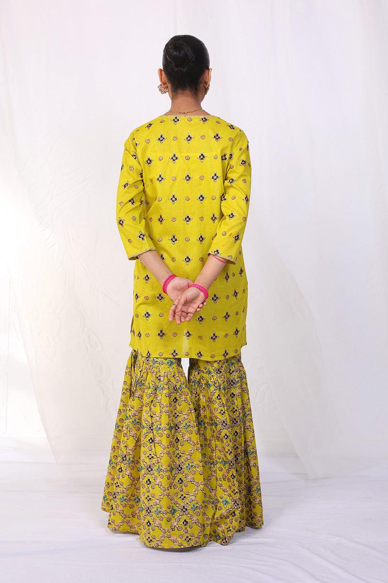 Generation - Zarnigar Gharara Set - Yellow - Lawn - 2 Piece