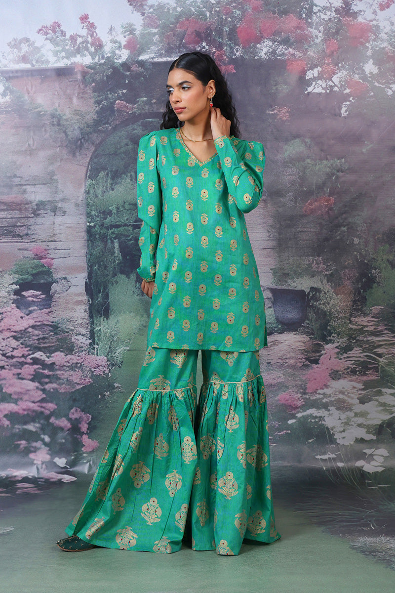 Generation - 2- Piece Rivayat - Green - Lawn