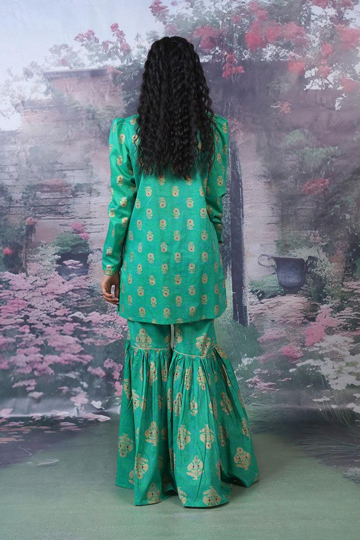 Generation - 2- Piece Rivayat - Green - Lawn