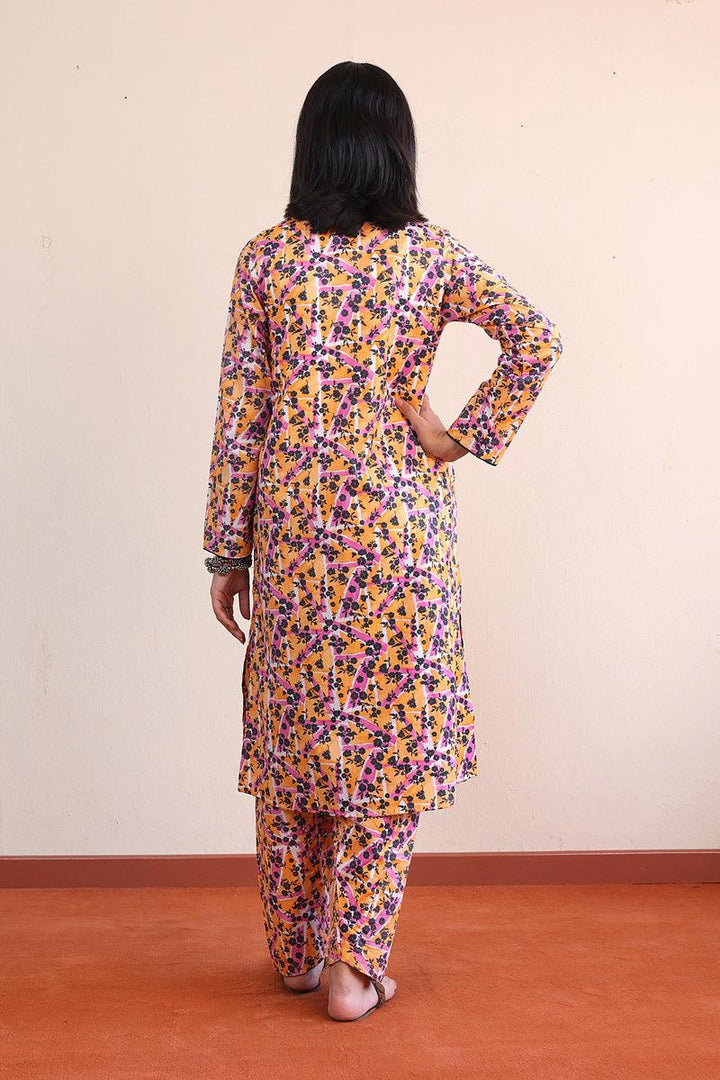 Generation - 2- Piece Floret - Black - Lawn