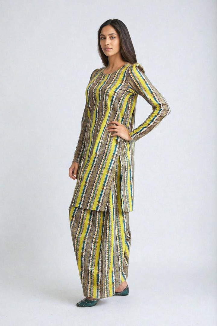 Generation - 2- Piece Zarnigar - Yellow - Lawn