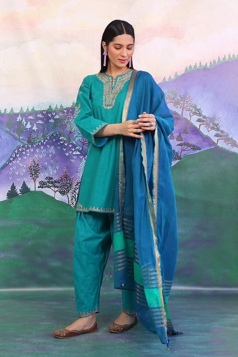 Generation - Aik Rang Embroidered Suit - Green - Karandi - 3 Piece