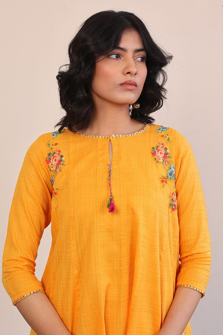 Generation - Virsa Applique Set - Mustard - Lawn - 2 Piece