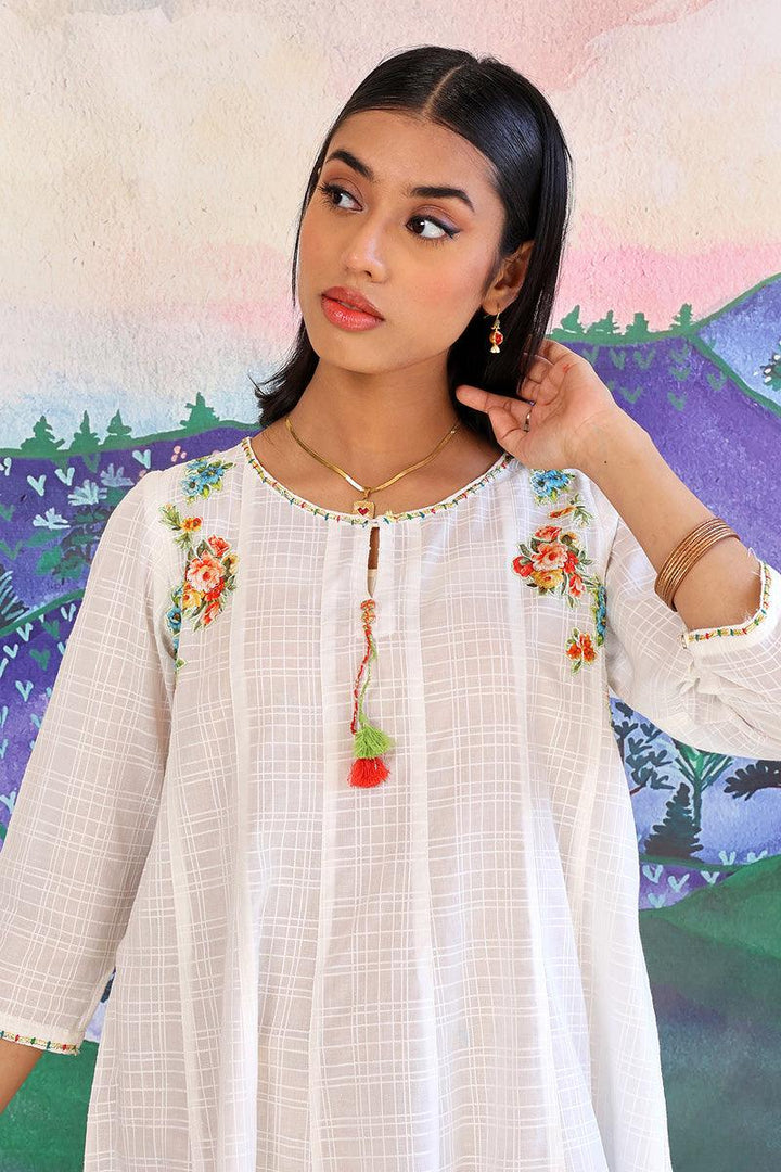 Generation - Virsa Applique Set - White - Lawn - 2 Piece