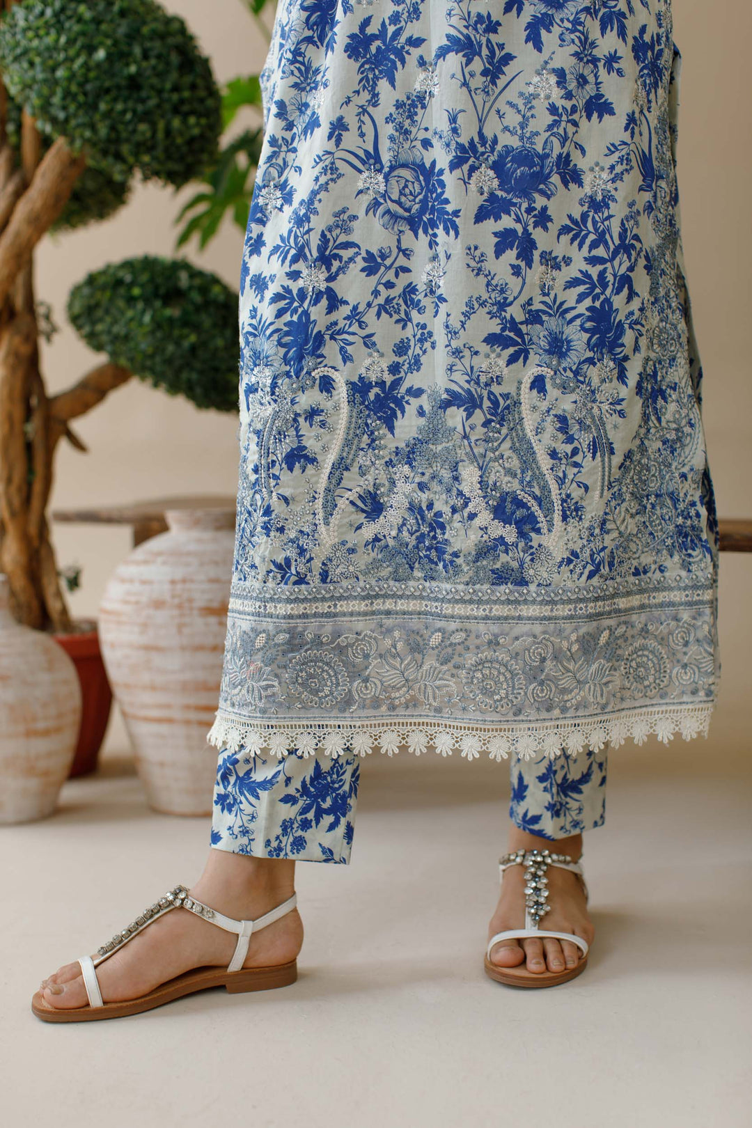 Ombrella - Wildflower- Embroidered - Blue - Lawn - 3 Piece