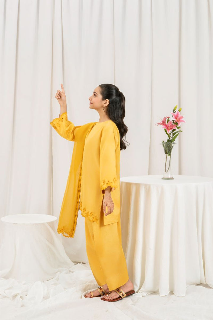Fozia Khalid - SAFFRON - Mustard - Silk & Organza - 3 Piece