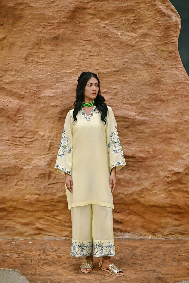 Gul E Noor - Zora - Apple White - Bamberg Cotton - 2 Piece