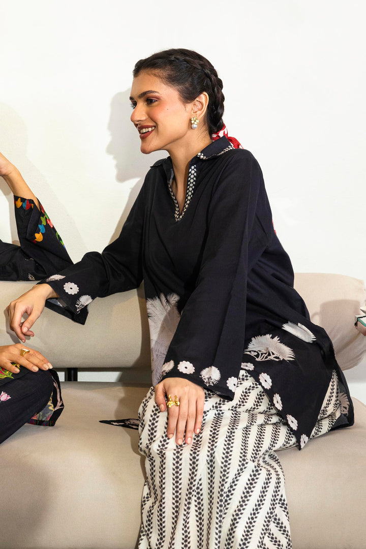 Sana Safinaz Stitched Embroidered Lawn Suit Black 2 Piece