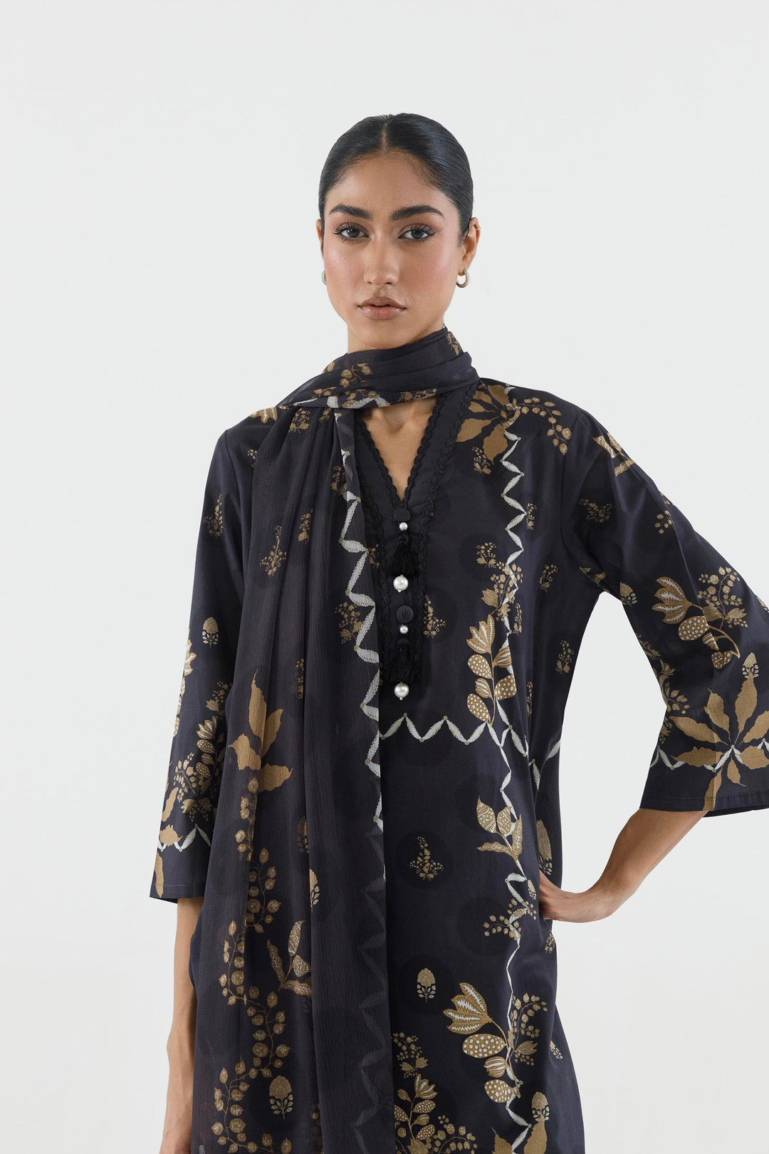 Sana Safinaz Stitched Printed Lawn Suit Black 2 Piece