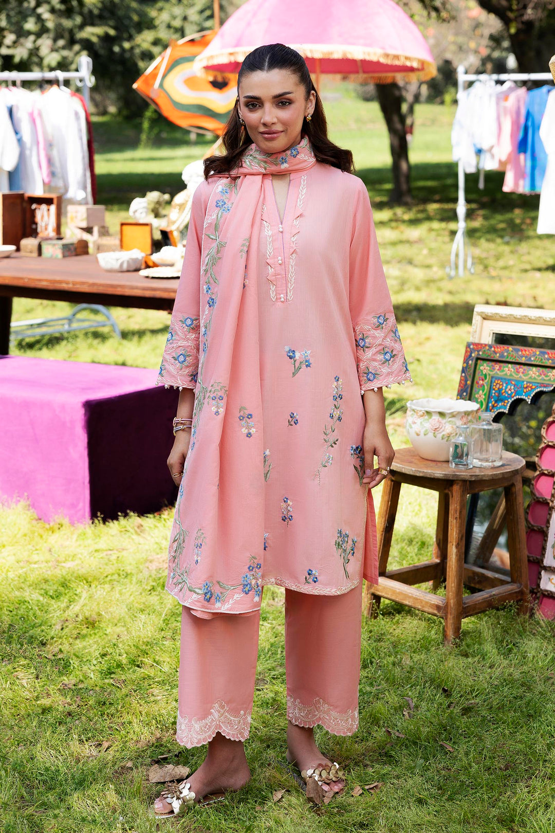 Sana Safinaz - Embroidered Slub Lawn Suit For Women - 3 Piece