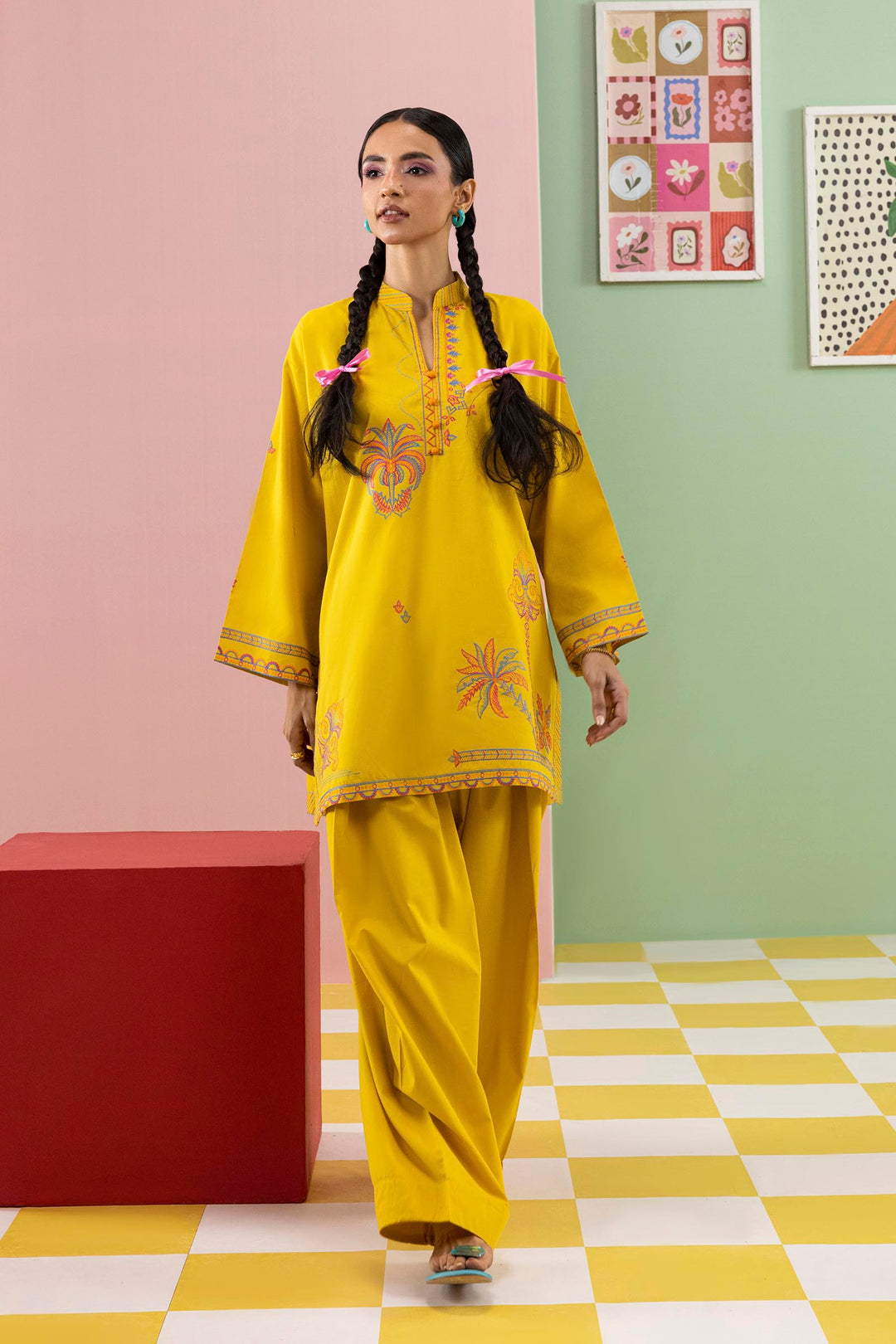 Sana Safinaz - Embroidered Lawn Suit For Women - 2 Piece