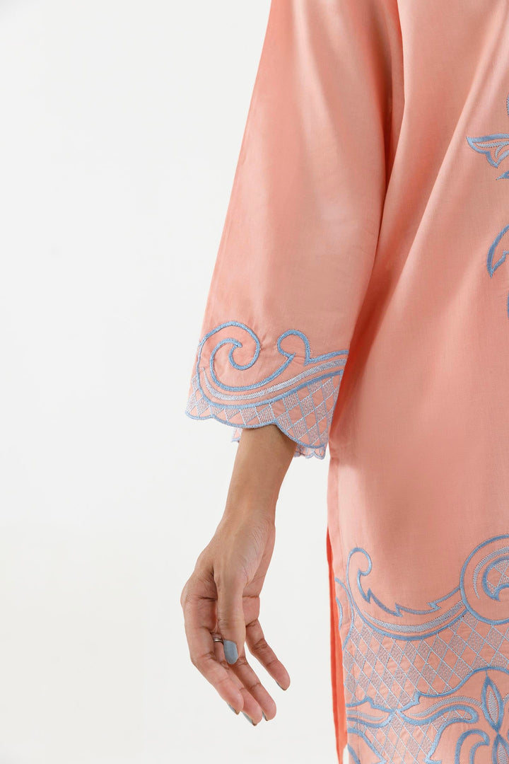 Sana Safinaz Stitched Embroidered Lawn Suit Pink 2 Piece