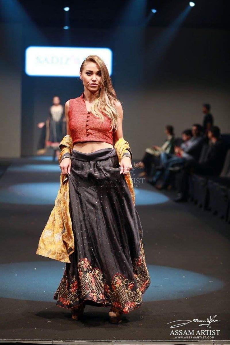 Sadia Aamir - Rainbow - Lehnga - Rust & Charcoal - Jamawar - 3 Piece