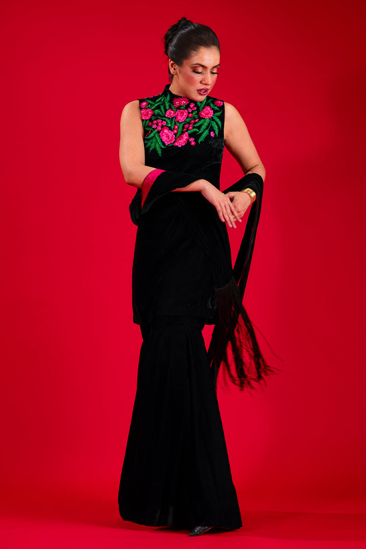 Salahuddin Pasha - Matte Noir Bloom Velvet Gharara For Women - Black - 3 Piece