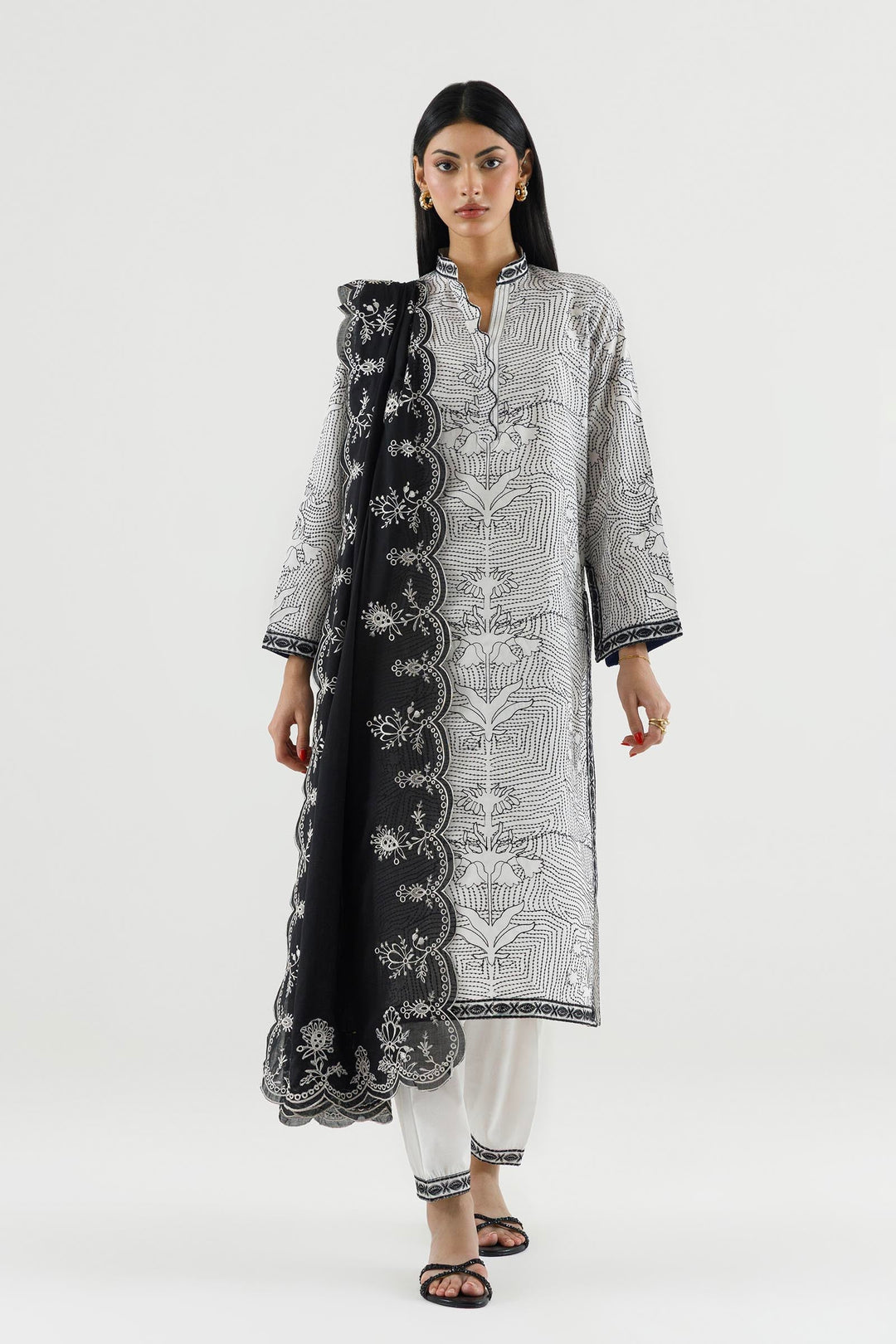 Sana Safinaz - Embroidered Lawn Suit For Women - 2 Piece