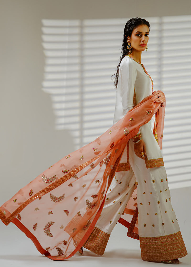 Shahid Chuhan - Butterfly Bloom Raw Silk Suit For Women - Ivory And Peach