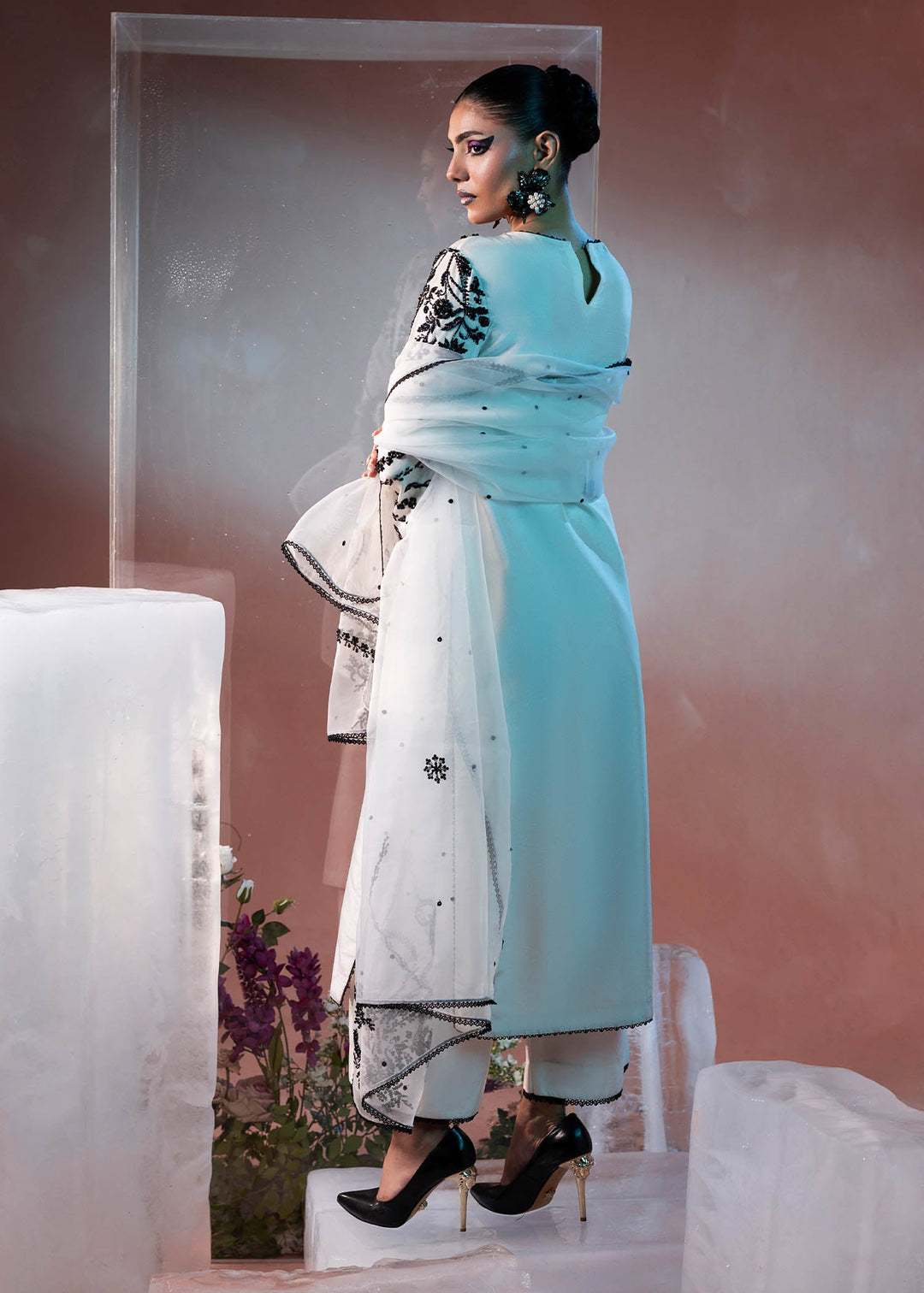 Shahid Chuhan - Ivory Eclipse Silk Suit For Women - Ivory