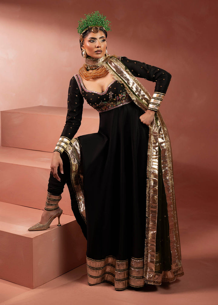 Shahid Chuhan - Noir Aura Silk Pishwas For Women - Black