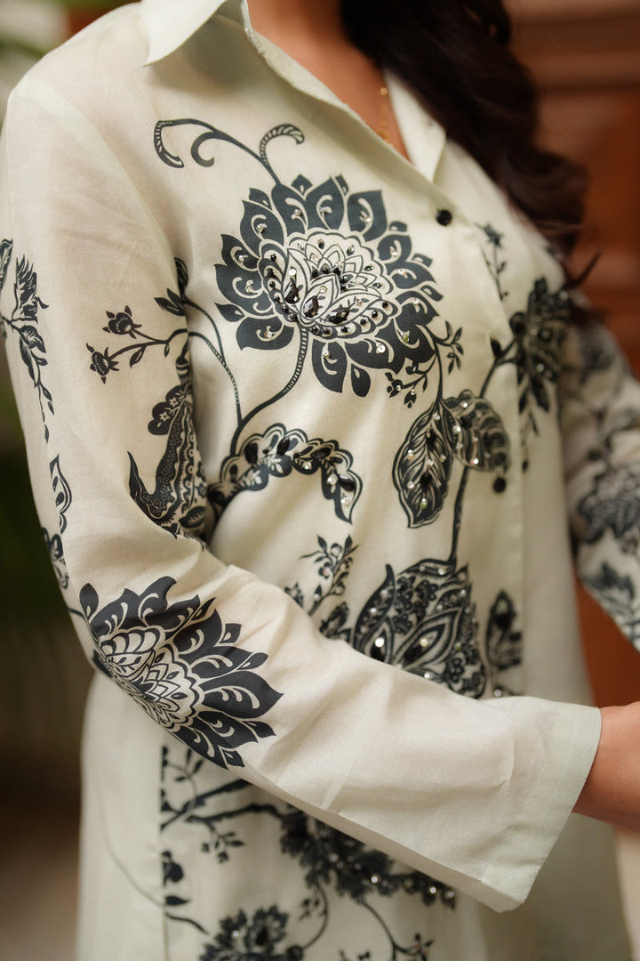 Shamaeel Ansari Noir Blossom Suit White 2 Piece