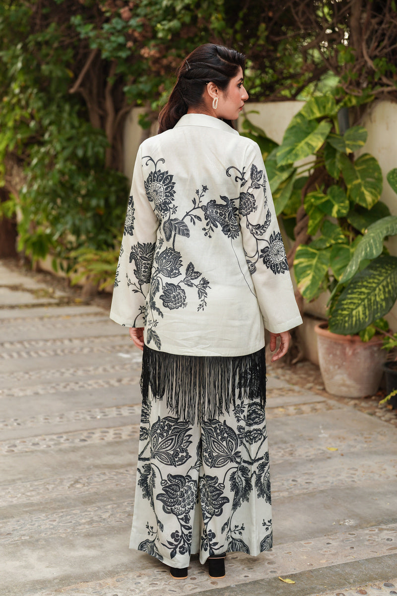 Shamaeel Ansari Noir Blossom Suit White 2 Piece