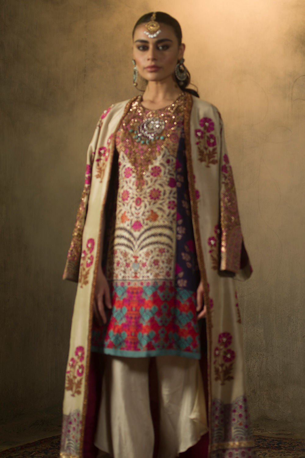 Shamaeel - M6-A - Raw Silk