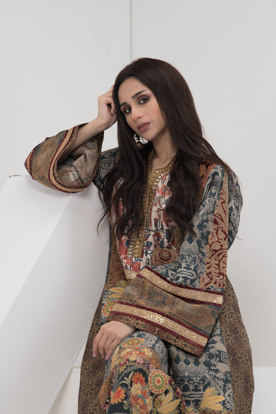 Shamaeel - OT-08 - Raw Silk
